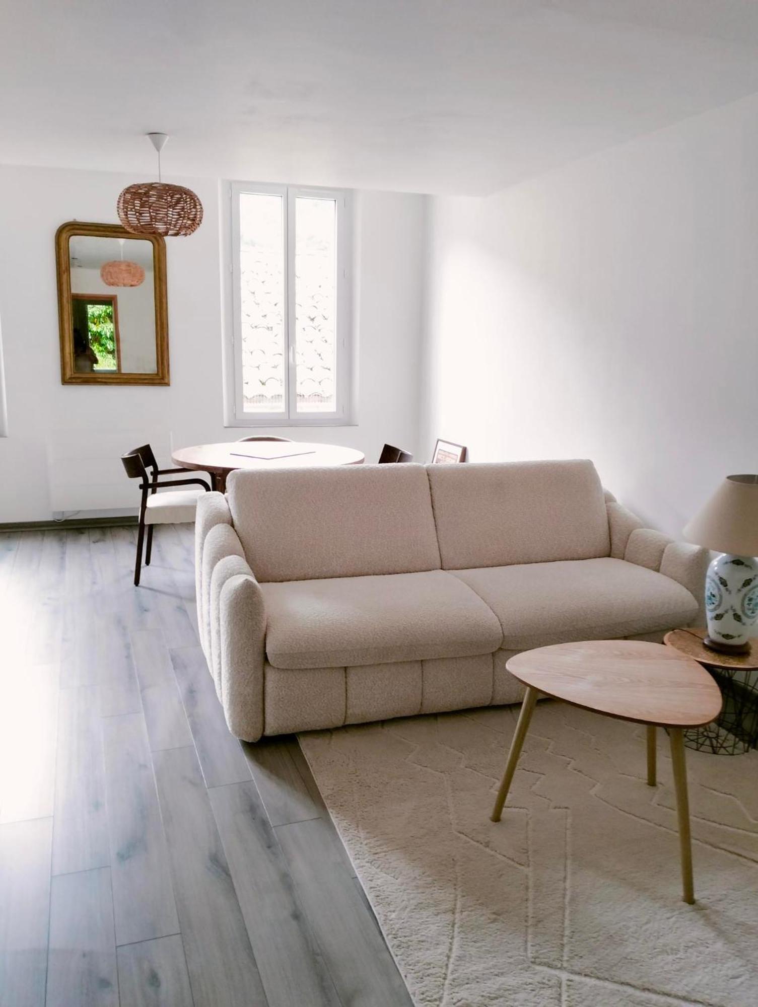 La Provence Vous Attend - 2Eme Etage Digne-les-Bains Esterno foto